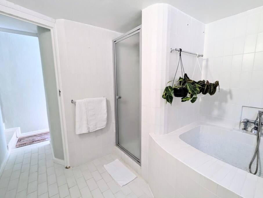 Beachside 2bd In The Heart Of Sea Point! Apartment Cape Town